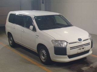 TOYOTA SUCCEED