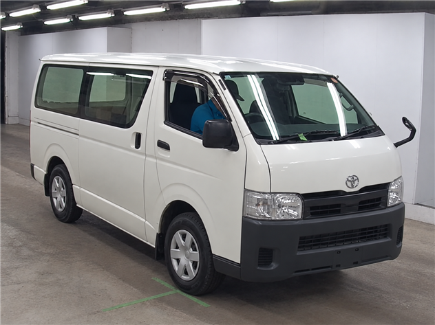 TOYOTA HIACE-V